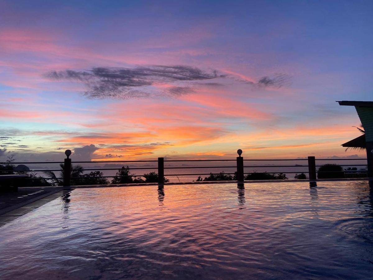 Golden Hill Resort Wok Tum Esterno foto