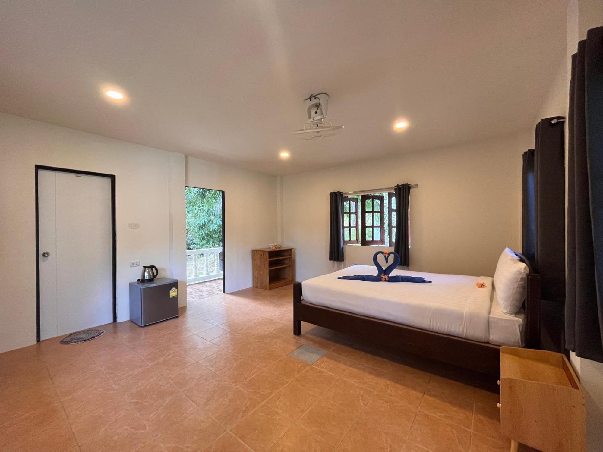 Golden Hill Resort Wok Tum Esterno foto