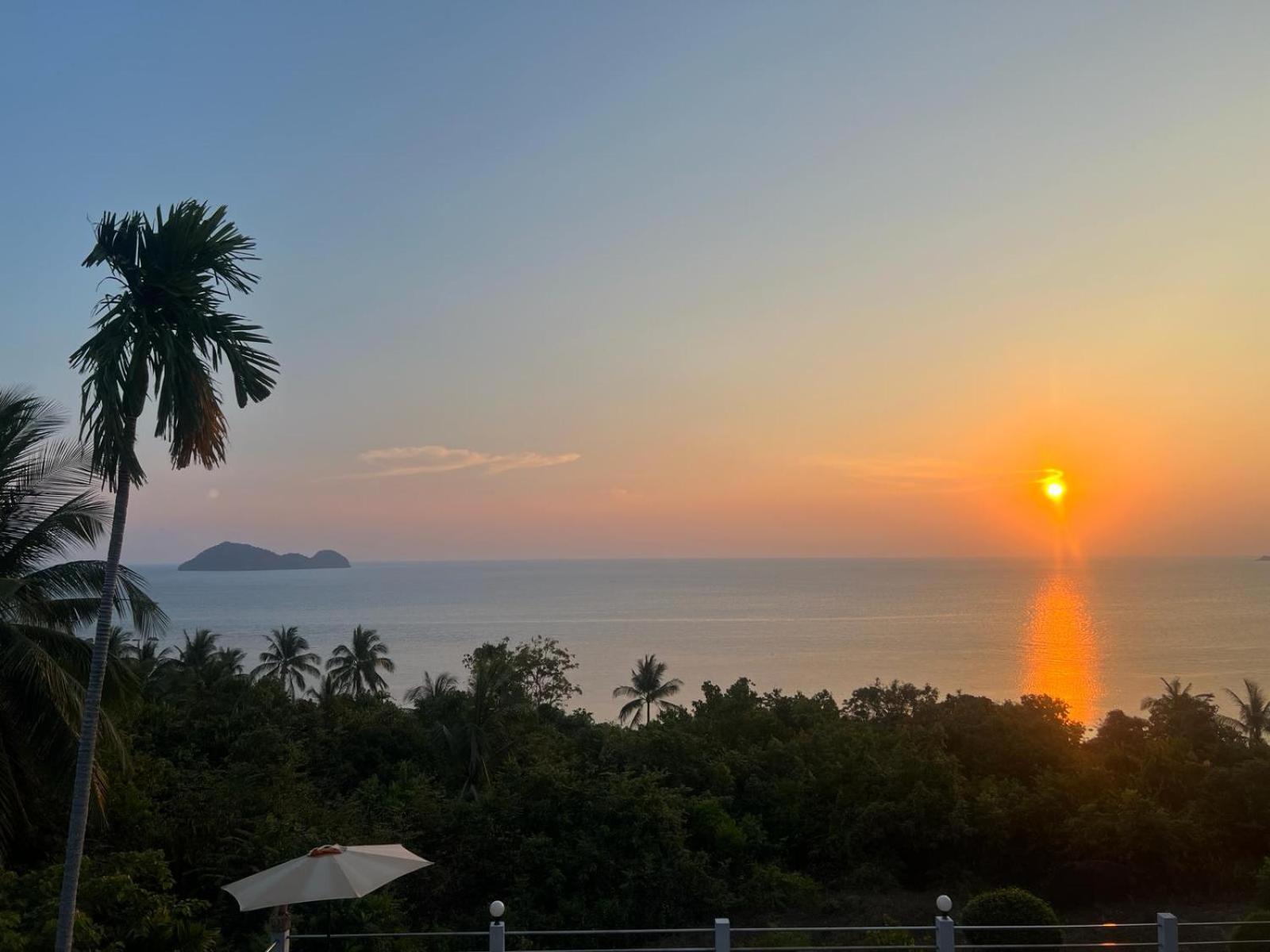 Golden Hill Resort Wok Tum Esterno foto